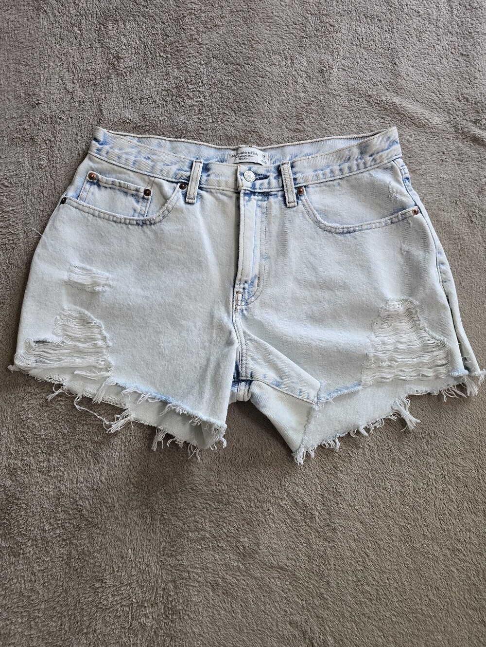 Abercrombie & Fitch The Boyfriend Short Mid Rise Curve Love size 29/8
